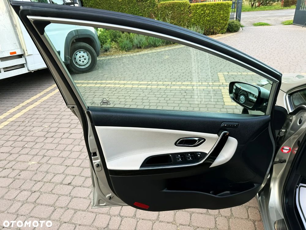 Kia Ceed 1.6 GDI Edition 7 - 35