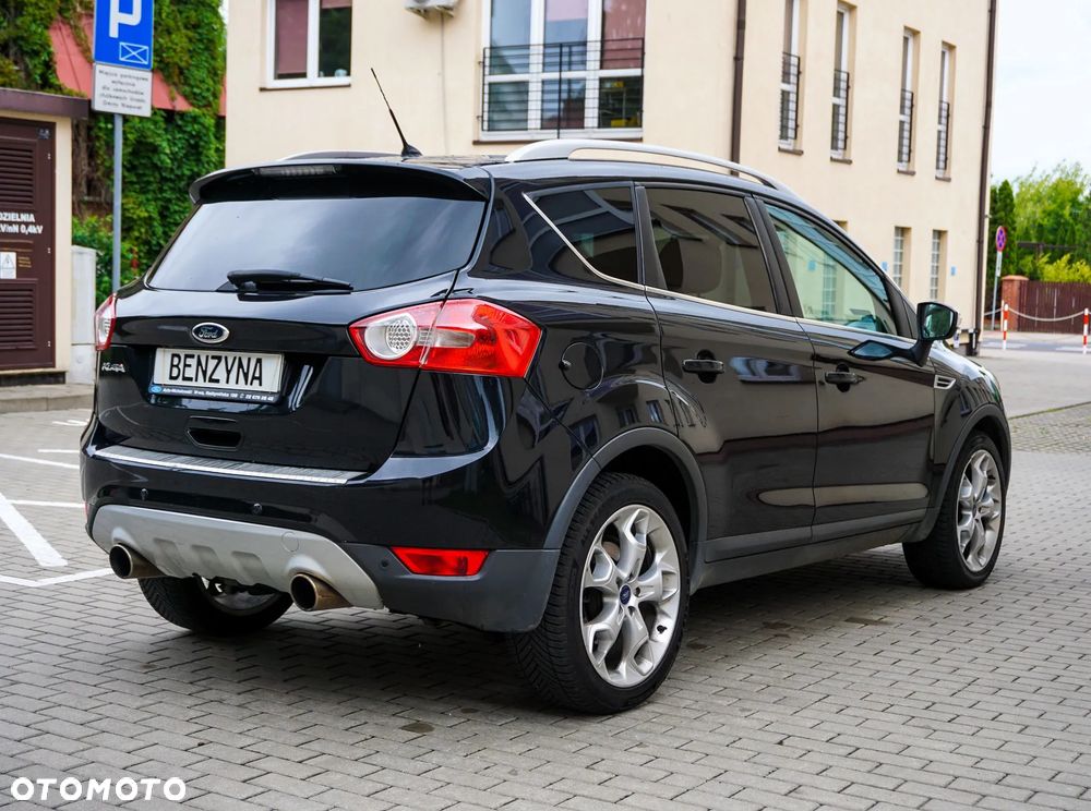 Ford Kuga 2.5 4x4 Titanium - 3