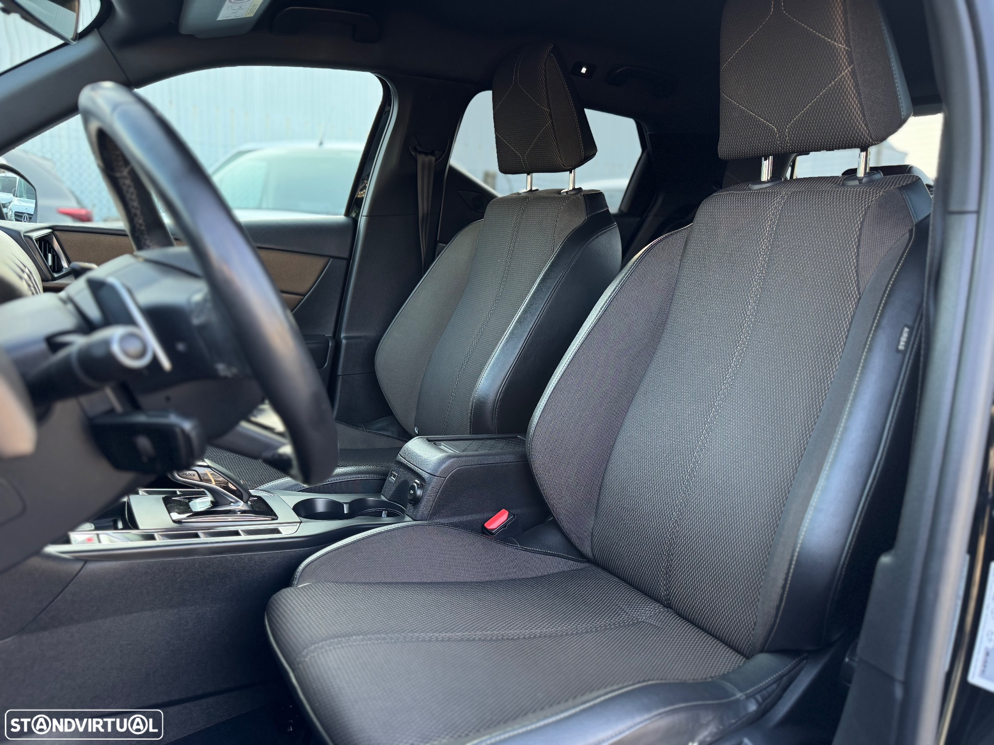 DS DS3 Crossback 1.5 BlueHDi So Chic EAT8 - 21