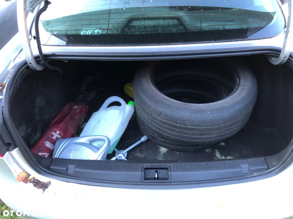 Renault Fluence - 11