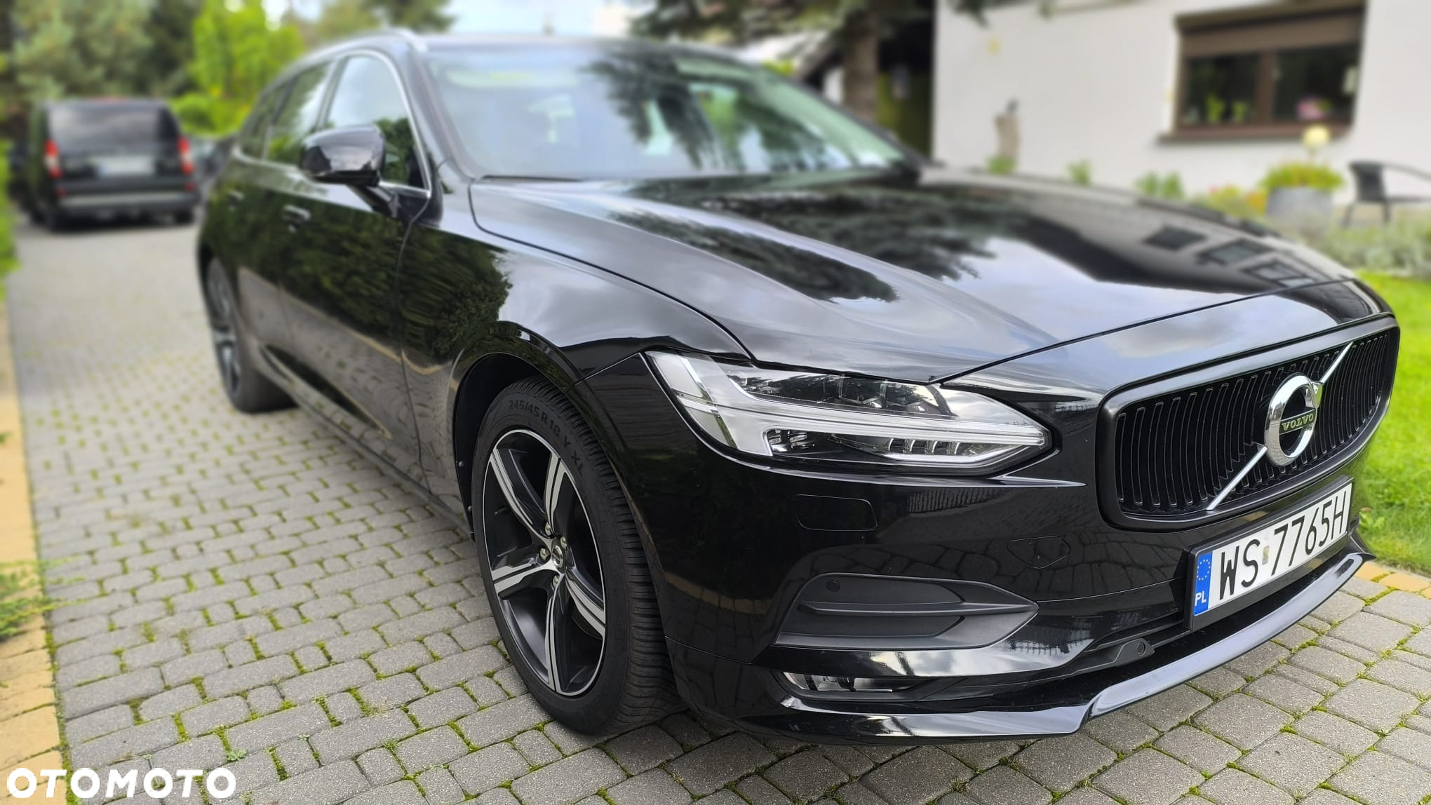 Volvo V90 T5 Momentum - 2