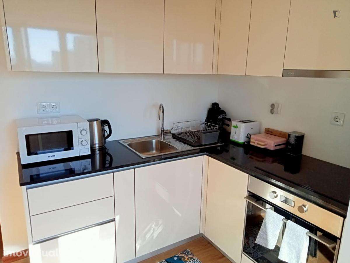 Quarto - localizado em Bairro do Sol Coimbra - Grande imagem: 2/6