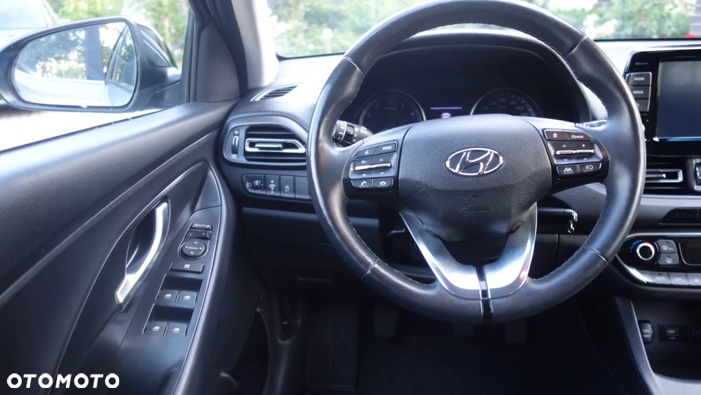 Hyundai i30 1.5 T-GDI 48V Comfort - 22
