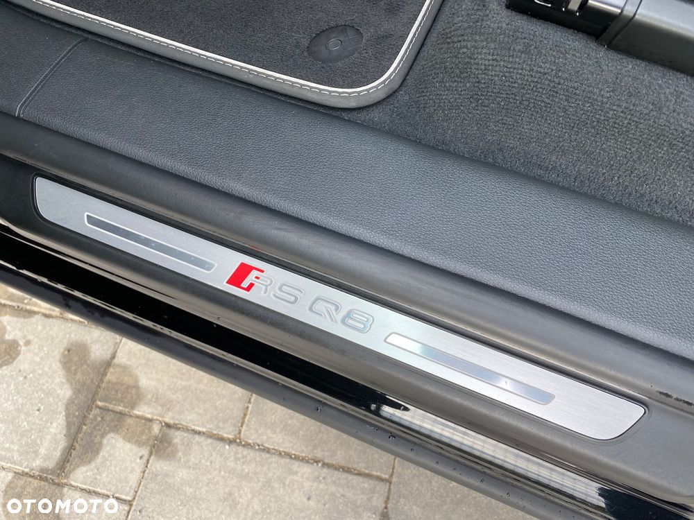 Audi RS Q8 - 21