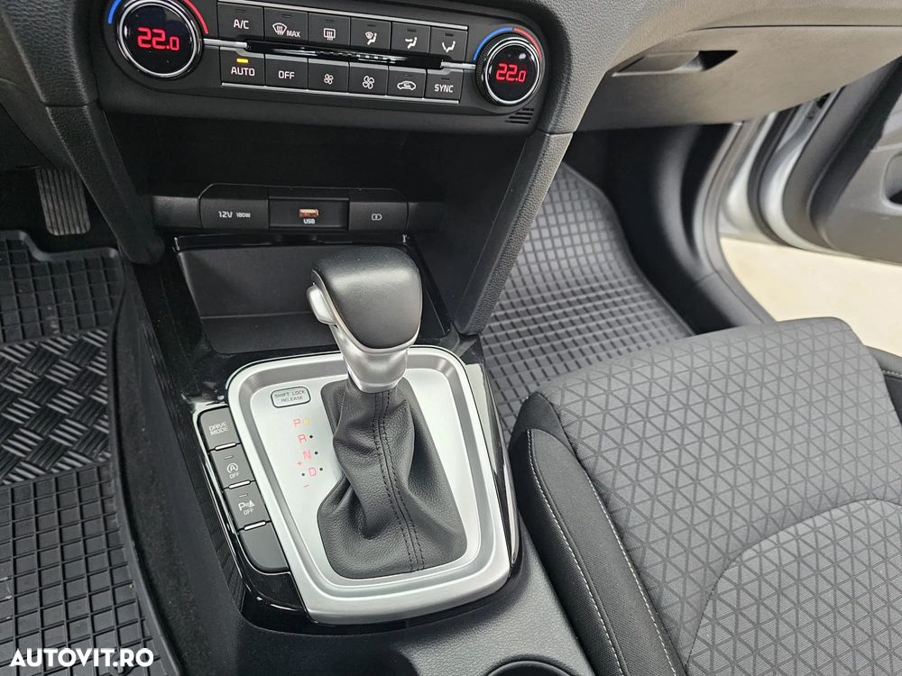 Kia Ceed SW 1.6 CRDi (48V Mild-Hybrid) DCT7 Platinum - 18