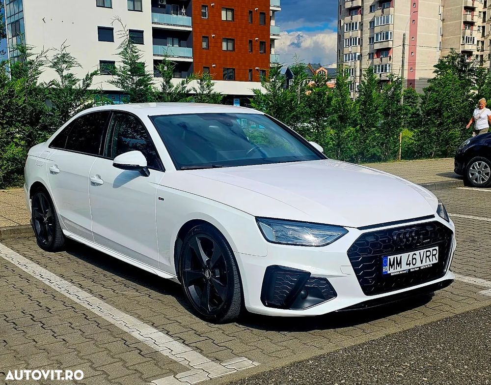 Audi A4 Limuzina 30 TDI S tronic MHEV S Line - 2