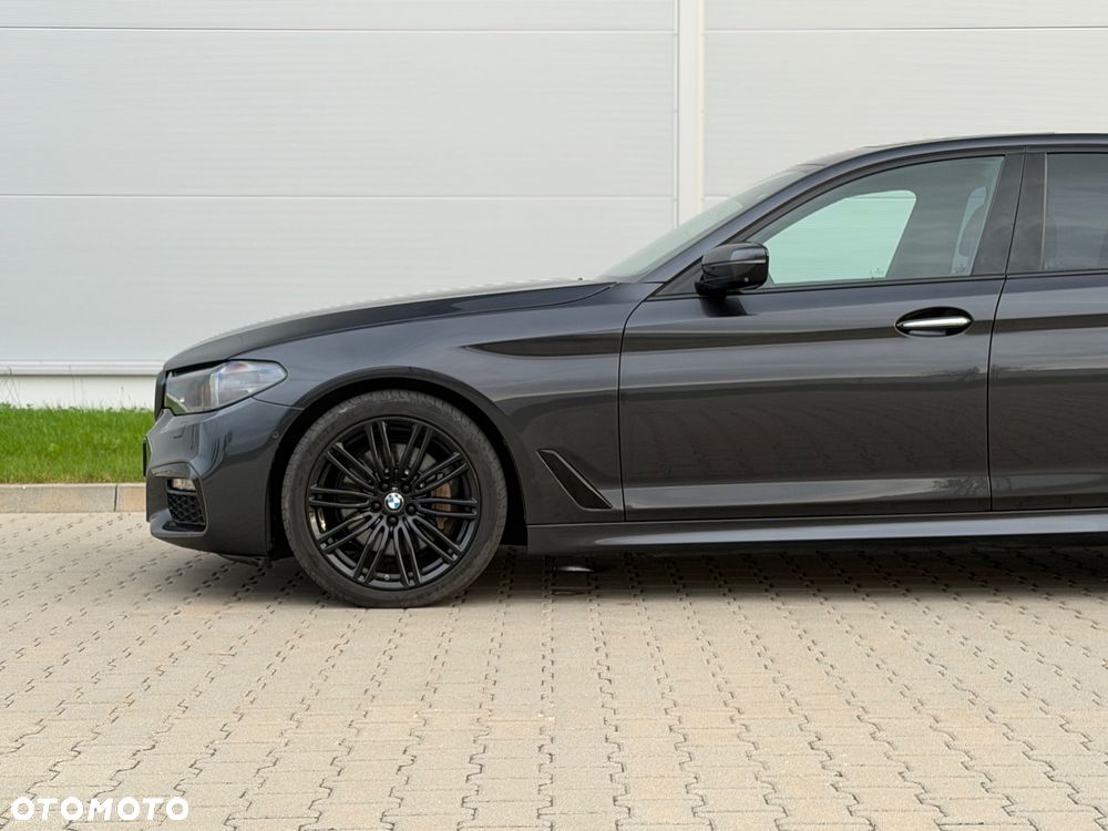 BMW Seria 5 540i M Sport sport - 14