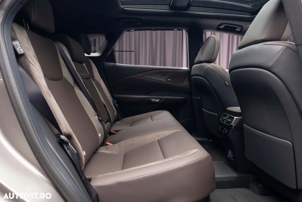 Lexus Seria RX 450h+ E-Four PHEV Luxury - 31