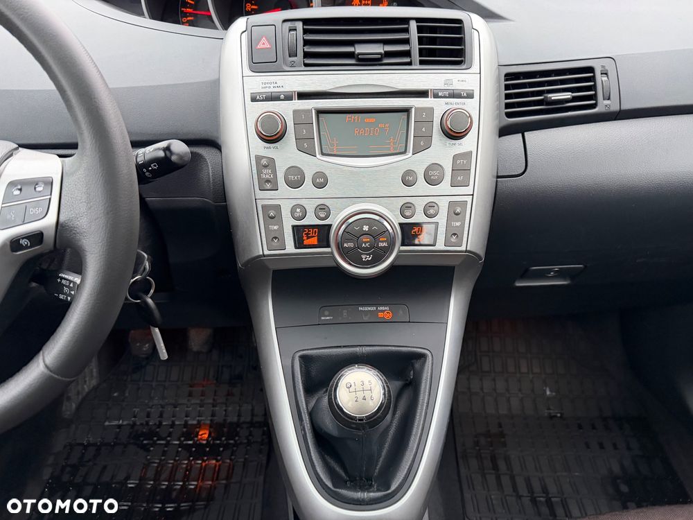 Toyota Verso 1.6 5-Sitzer Edition S+ - 21