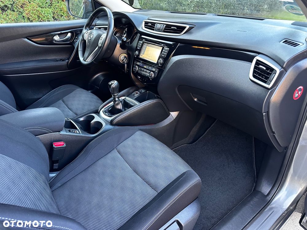 Nissan Qashqai 1.2 DIG-T Acenta EU6 - 30