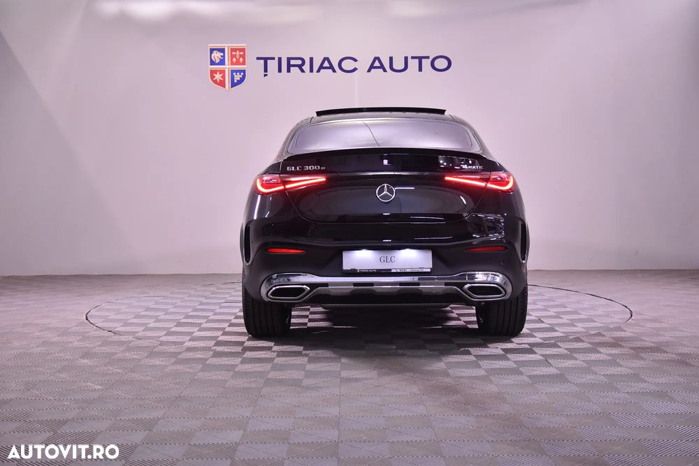 Mercedes-Benz GLC 300 e 4MATIC - 4