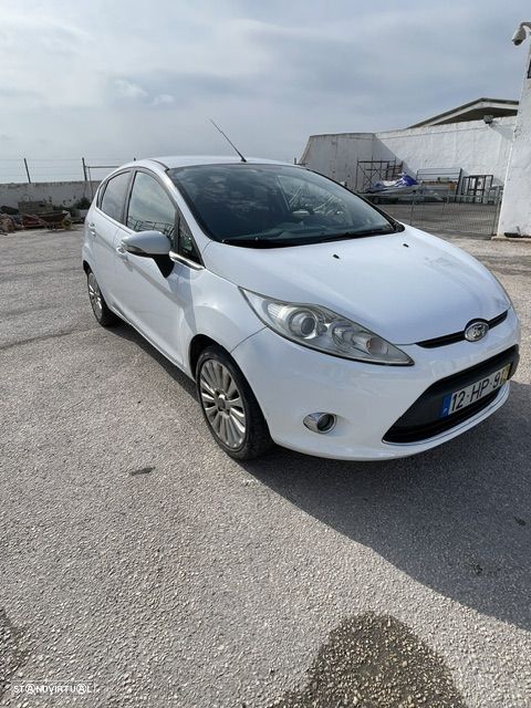 Ford Fiesta 1.25 Titanium 124g - 4