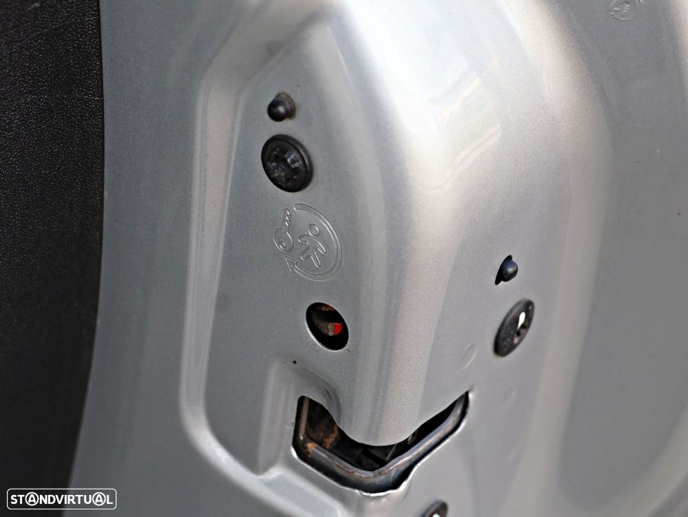 Peugeot 208 1.6 BlueHDi Style - 35