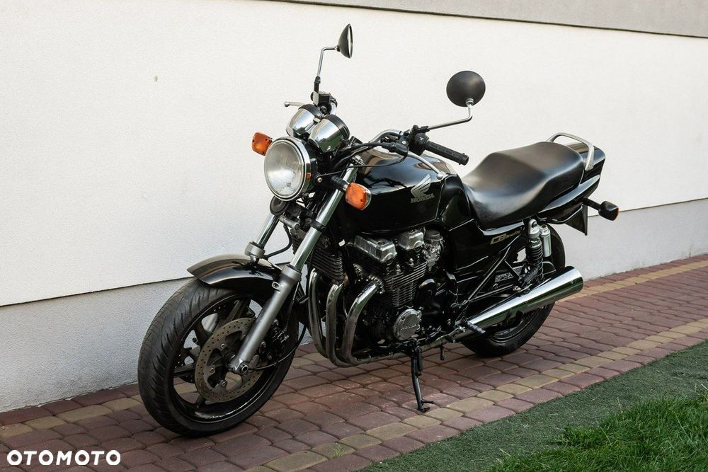 Honda CB - 6
