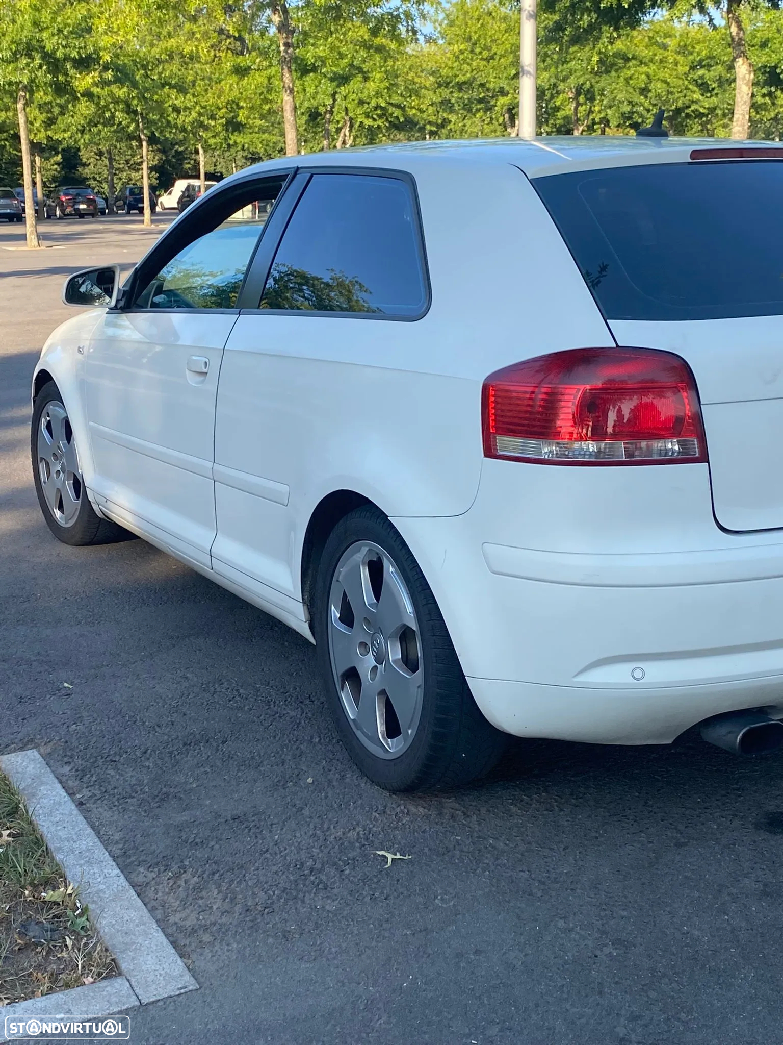 Audi A3 1.9 TDI Attraction PAD - 2