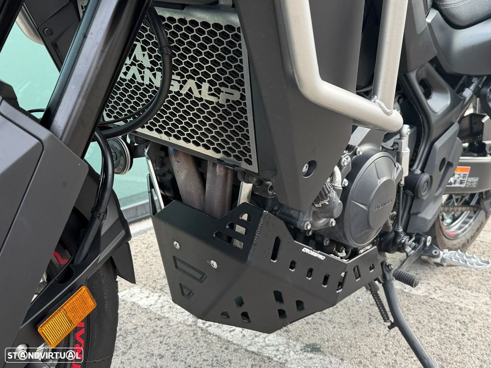 Honda XL 750 TRANSALP - 14