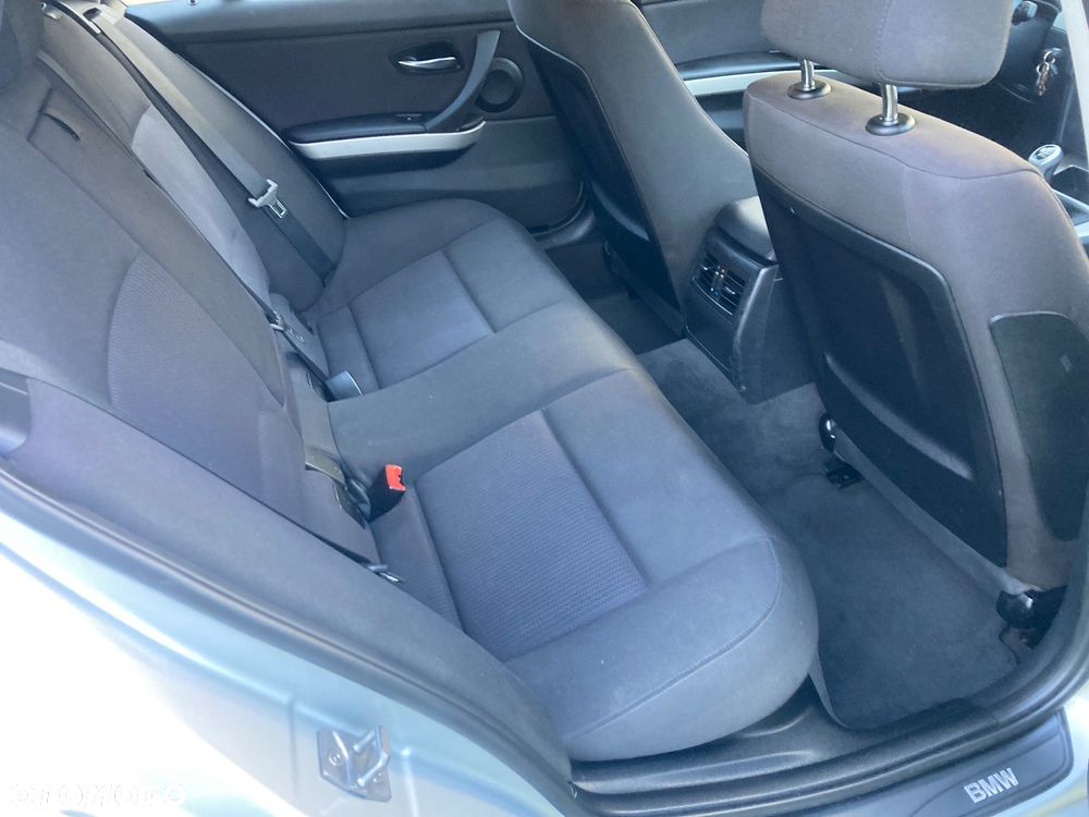 BMW Seria 3 - 6