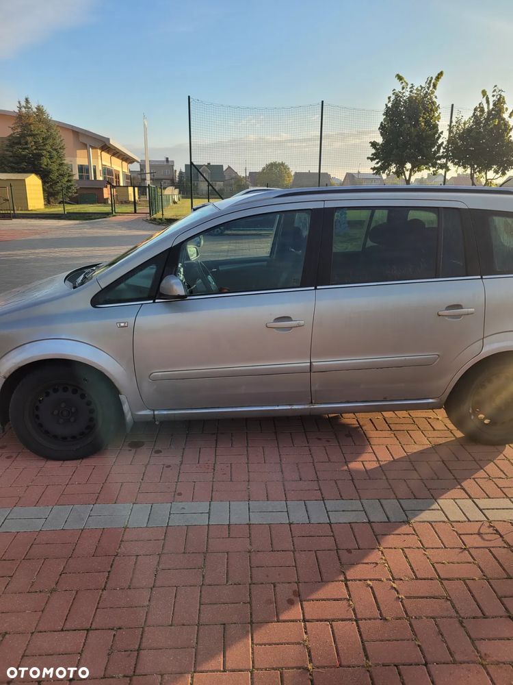 Opel Zafira 1.8 Elegance - 8
