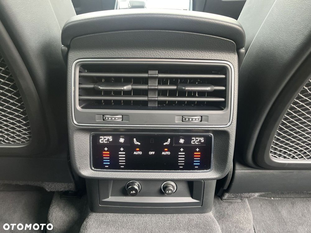 Audi Q7 - 19