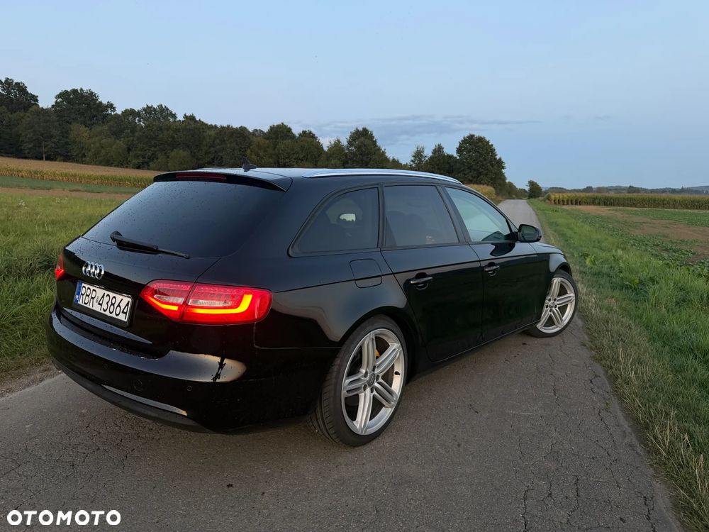 Audi A4 Avant 2.0 TDI DPF Attraction - 8
