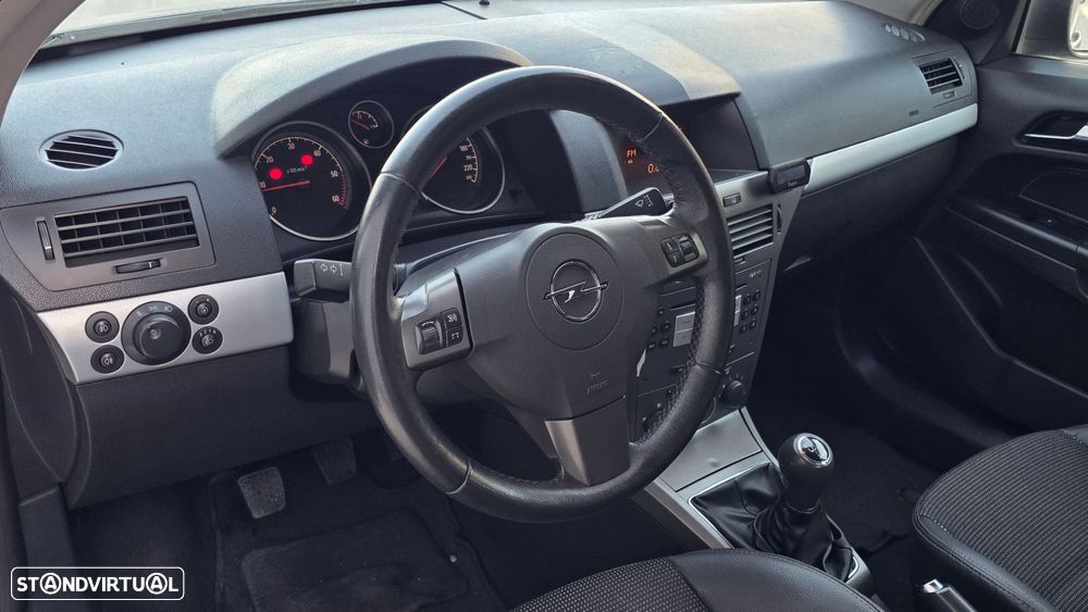 Opel Astra 1.3 CDTI Enjoy EcoFLEX - 8