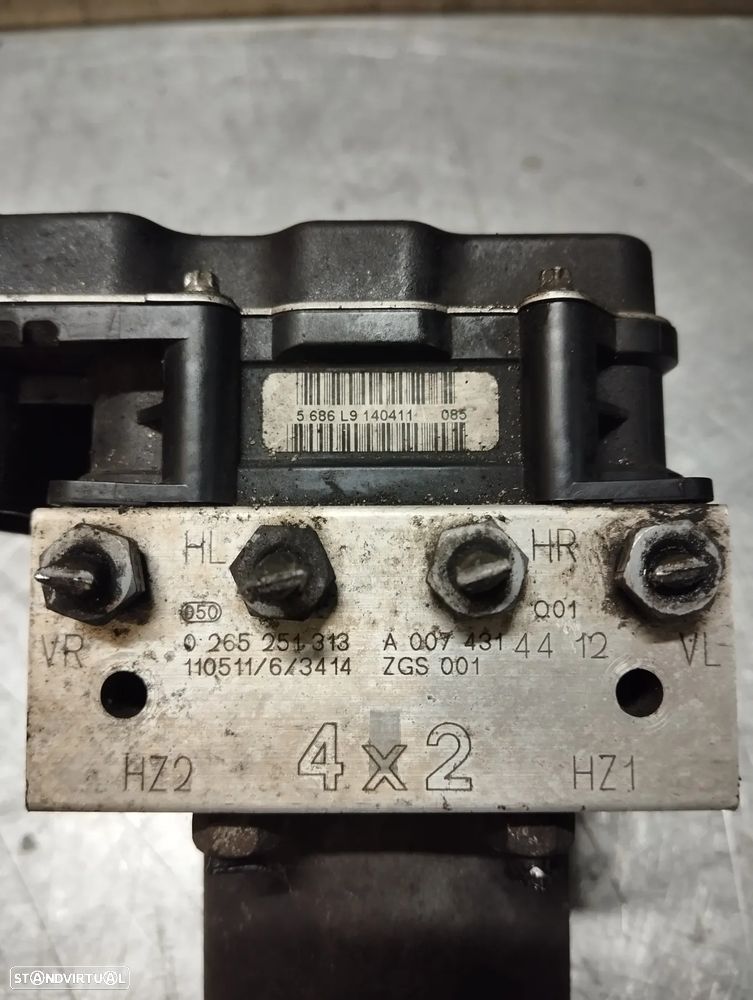 ABS MERCEDES VITO / VIANO W639 REF. 0265251313 A0074314412 - 2