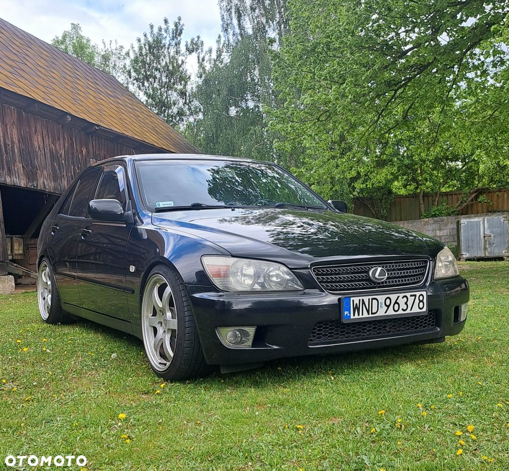 Lexus IS 200 Elegance - 8