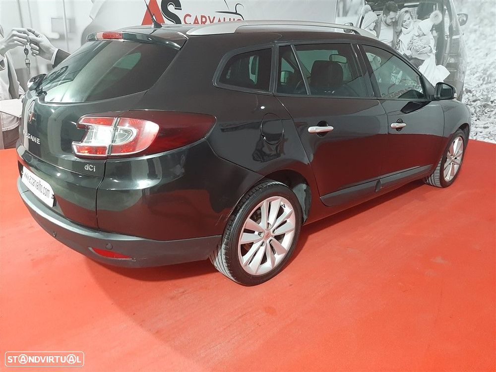 Renault Mégane Sport Tourer 1.5 dCi Dynamique S - 14