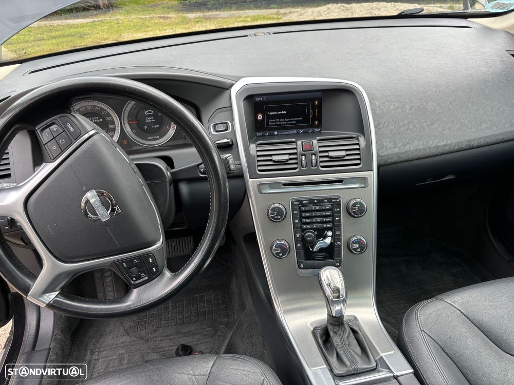 Volvo XC 60 2.0 D4 Summum Geartronic - 12