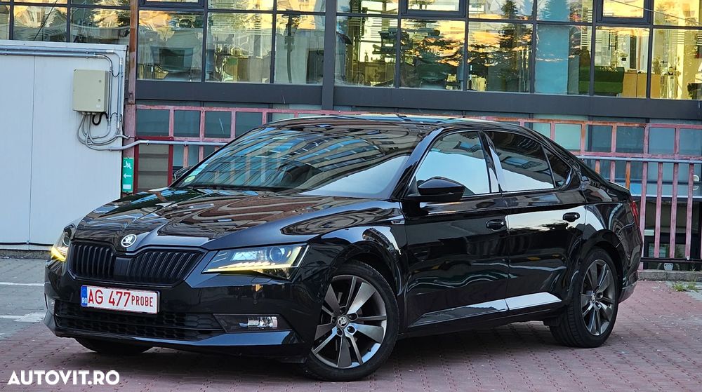 Skoda Superb 2.0 TDI DSG Sportline - 1