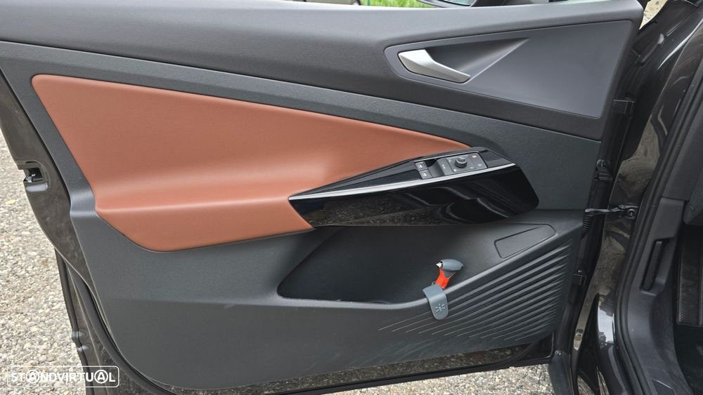 VW ID.4 77 kWh Pro Performance 1st - 7