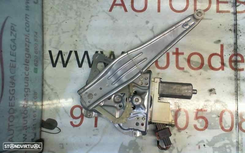 ELEVADOR DE VIDRO TRASEIRO DIREITO TOYOTA AVENSIS 2006 -6983005100 - 7