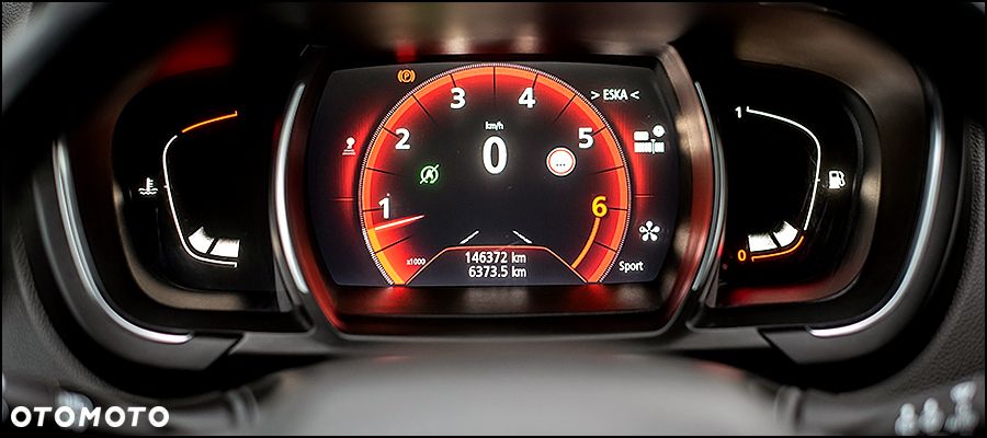 Renault Grand Scenic - 23