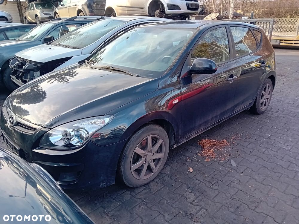 *HYUNDAI I30* Samochód na części - 1
