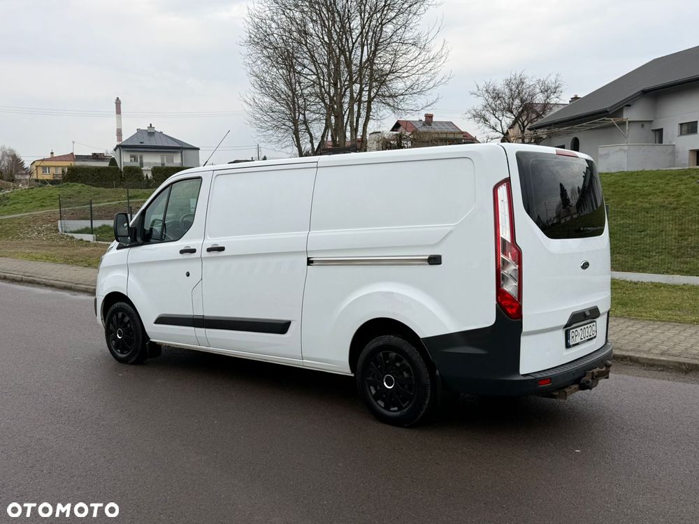Ford TRANSIT - 13