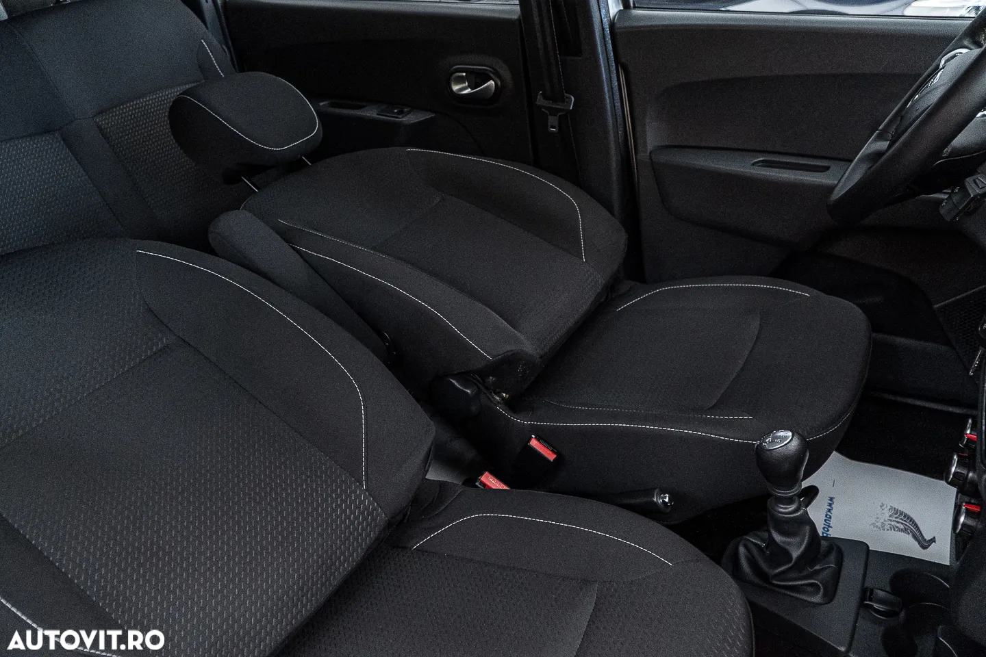 Dacia Lodgy TCe 130 GPF Comfort - 34