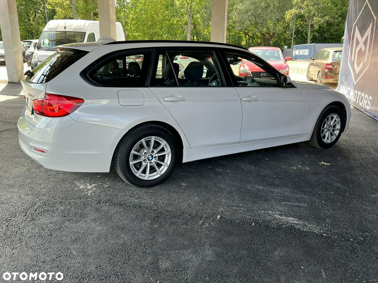 BMW Seria 3 - 26