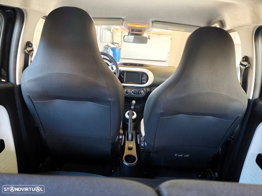 Renault Twingo E-Tech. 22 Urban Night - 10
