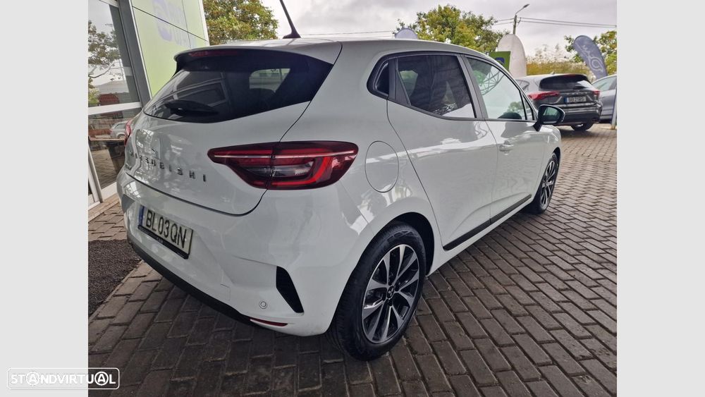 Mitsubishi Colt - 5