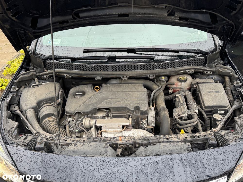 Opel Astra V 1.4 T Enjoy S&S - 13