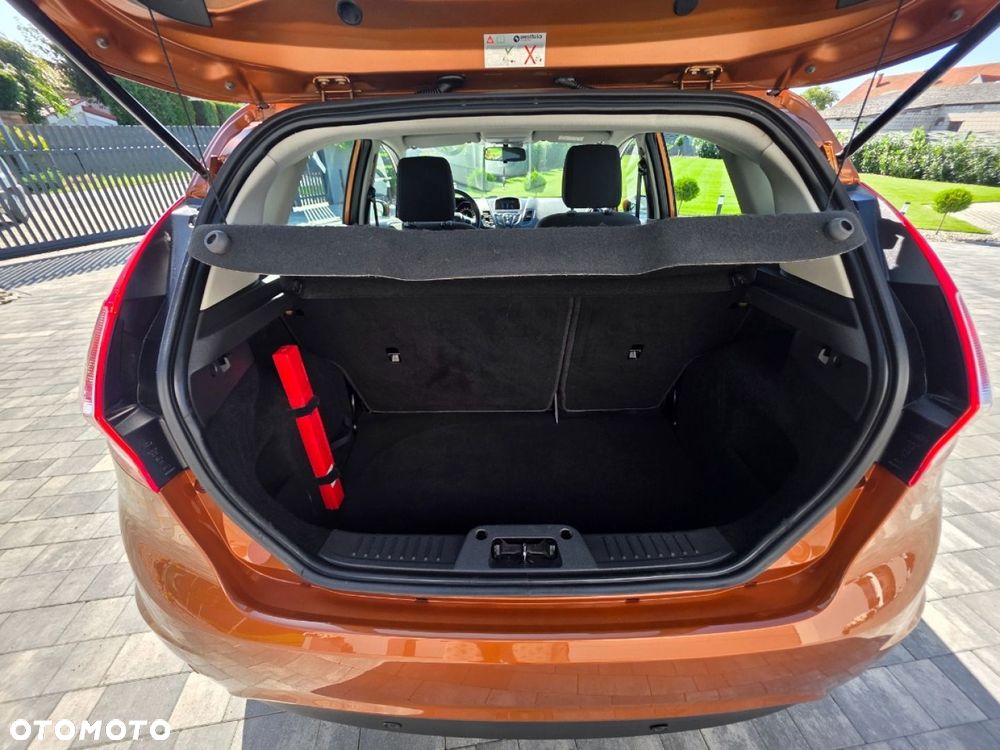 Ford Fiesta - 27