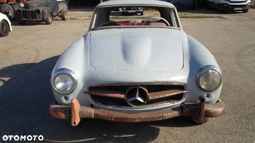 Mercedes-Benz Inny - 1