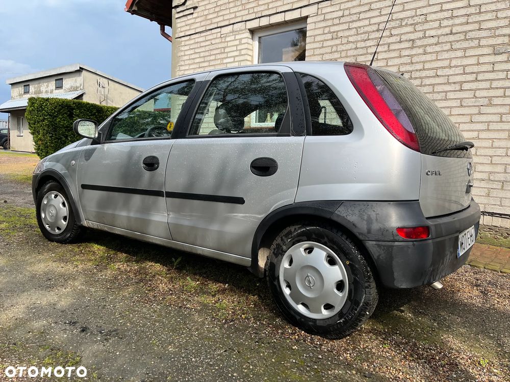 Opel Corsa 1.2 16V Base / Start - 10