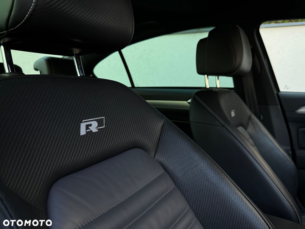 Volkswagen Passat 2.0 TDI (BlueMotion Technology) Highline - 34