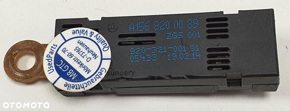 WZMACNIACZ ANTENY MERCEDES W205 W253 W246 W176 - 1