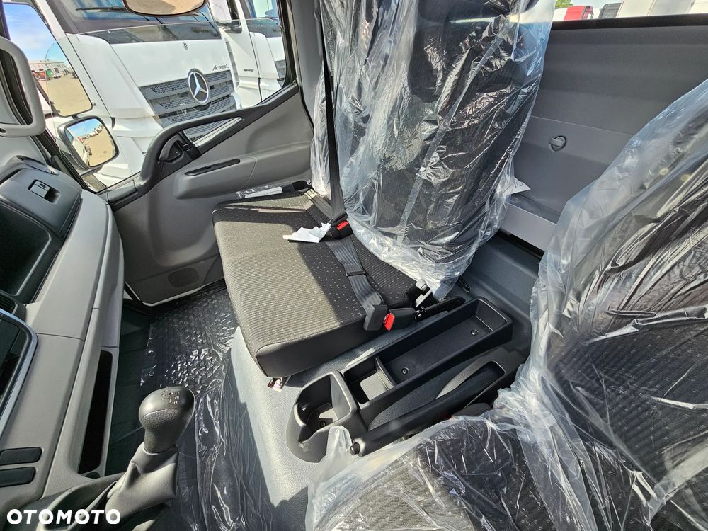 FUSO Canter 6C18 4WD - 7
