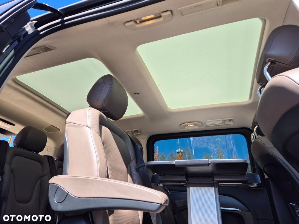 Mercedes-Benz Klasa V 300 d 4-Matic Avantgarde 9G-Tronic - 12