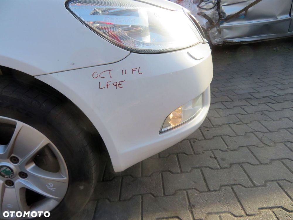 MASKA ZDERZAK BŁOTNIKI LAMPY OCTAVIA II LIFT LF9E  SKODA 2008-2013 BIAŁY PRZÓD KOMPLETNY - 11