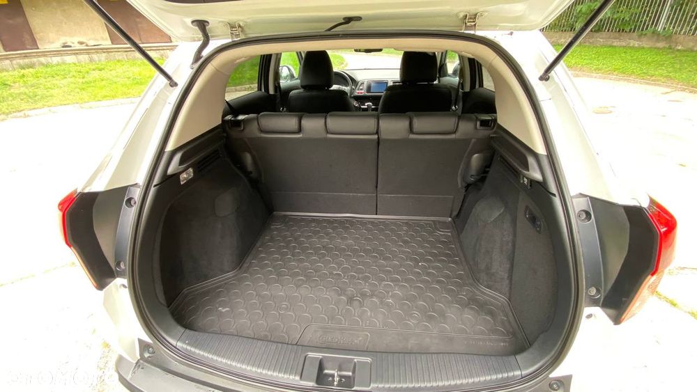 Honda HR-V 1.5 Executive (ADAS) CVT - 11