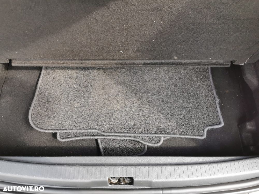 Renault Clio (Energy) dCi 90 Start & Stop LIMITED - 9